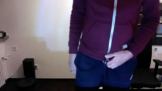 Slave 75 online show from February 2026 05:53:01 PM