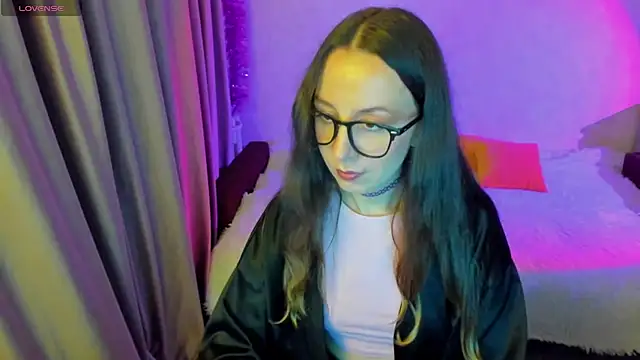 CurlySteph online show from September 2025 10:35:02 PM