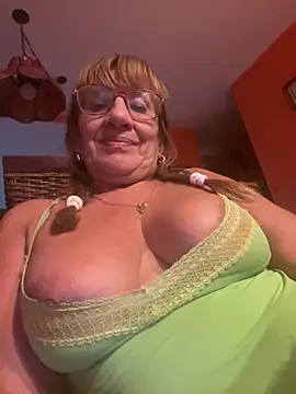 Snapshot of camelia3 chatting on March 2025 01:04:01 AM camelia3 online show from March 2025 01:04:01 AM