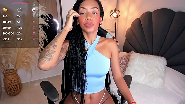 ashley 23  online show from December 2024 11:53:02 PM