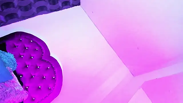 Sammybitchx online show from March 2026 01:05:02 PM