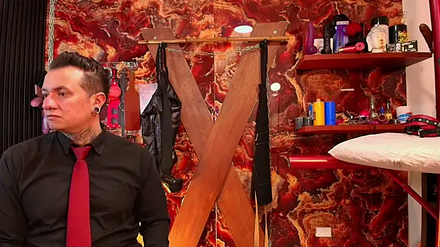 boy n girl online show from October 2025 10:01:02 AM