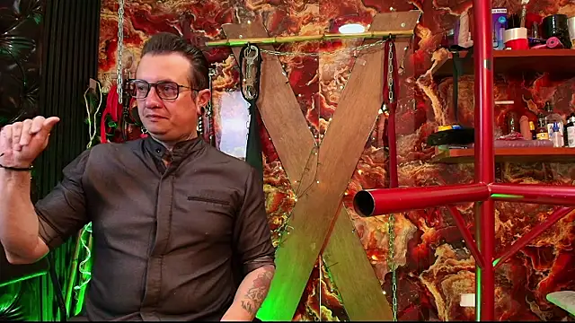 boy n girl online show from March 2026 11:35:01 AM