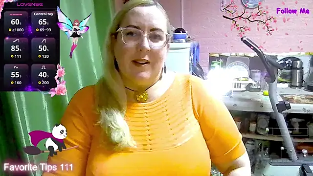 Snapshot of Ginesia chatting on November 2025 11:36:02 AM Ginesia online show from November 2025 11:36:02 AM