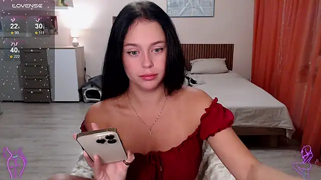 Snapshot of Megan_Nilson chatting on October 2025 11:26:02 PM Megan Nilson online show from October 2025 11:26:02 PM