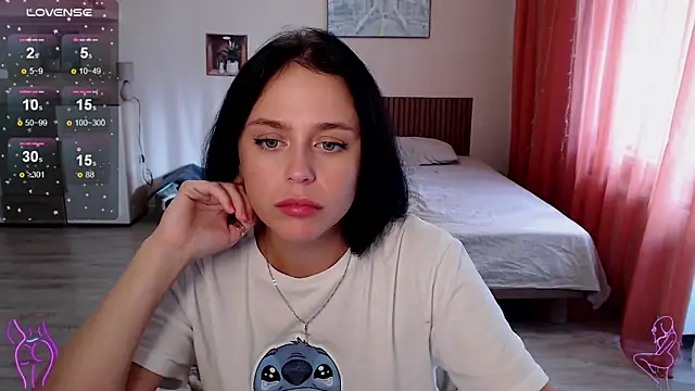 Snapshot of Megan_Nilson chatting on October 2025 07:18:01 AM Megan Nilson online show from October 2025 07:18:01 AM