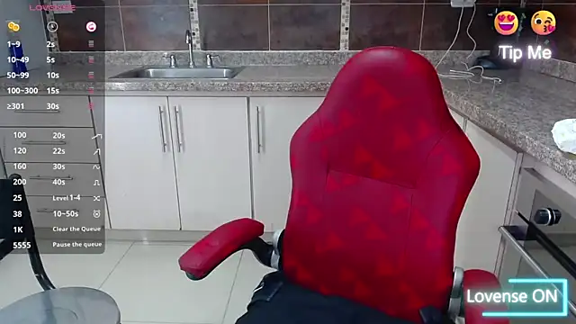 Kerly Doll online show from March 2025 01:04:02 AM