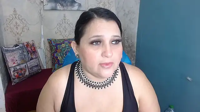 Kerly Doll online show from February 2026 02:59:02 PM