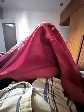 Snapshot of YourPersonall chatting on December 2024 09:50:02 AM YourPersonall online show from December 2024 09:50:02 AM