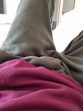 Snapshot of YourPersonall chatting on October 2025 06:50:02 PM YourPersonall online show from October 2025 06:50:02 PM