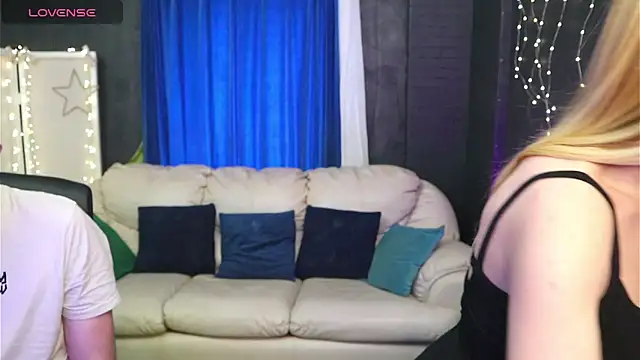 AlisaAleksandr online show from March 2025 11:27:02 AM