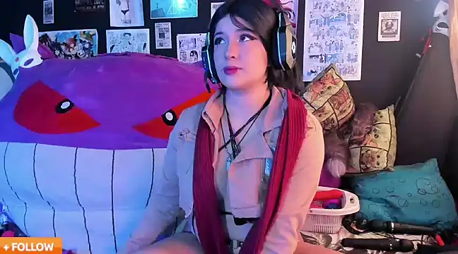 Snapshot of Emilythemachine chatting on March 2025 03:13:02 PM Emilythemachine online show from March 2025 03:13:02 PM