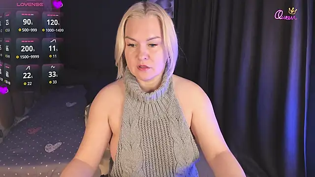 YolandaKiss online show from April 2026 08:36:02 PM