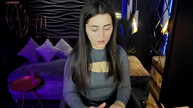 KylieMellow online show from February 2025 01:42:02 PM