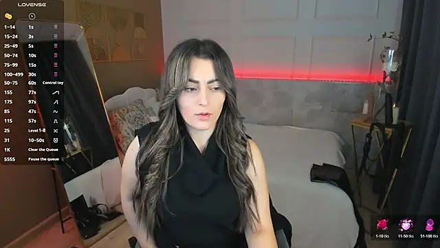 KylieMellow online show from June 2026 05:31:02 AM