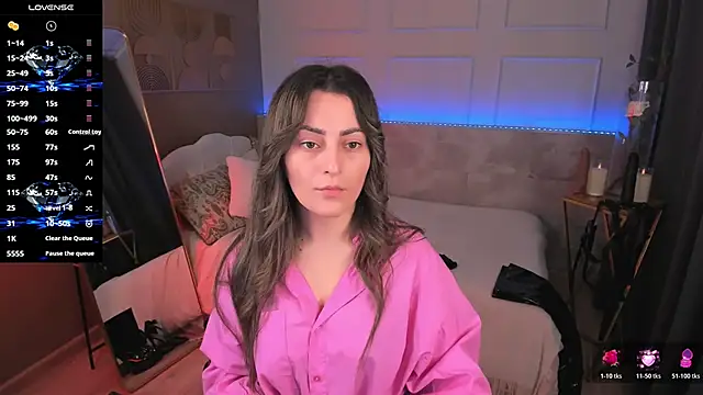KylieMellow online show from June 2026 05:10:01 AM