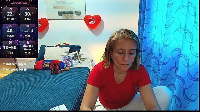 Snapshot of Naty_Stone chatting on February 2025 08:41:02 PM Naty Stone online show from February 2025 08:41:02 PM