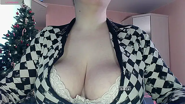 Mrs Dream online show from May 2026 10:00:01 AM