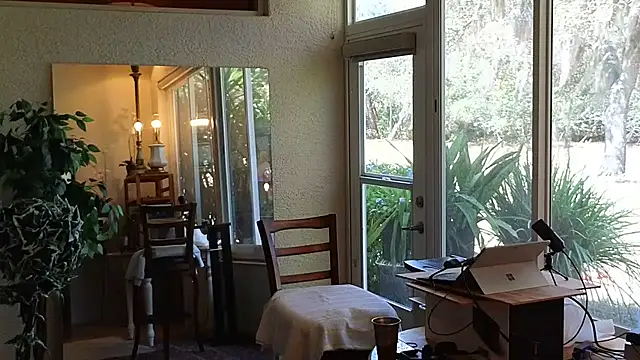 Snapshot of eliberator1777 chatting on March 2026 05:41:02 PM eliberator1777 online show from March 2026 05:41:02 PM