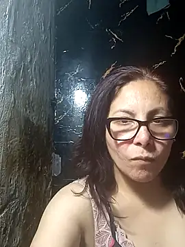 Anypink online show from November 2025 10:20:02 PM