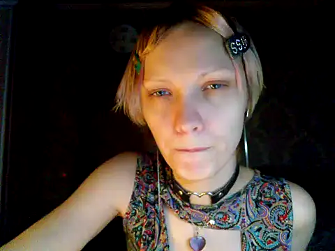 Snapshot of WildMissNiks chatting on December 2024 10:50:02 AM WildMissNiks online show from December 2024 10:50:02 AM