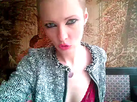 Snapshot of WildMissNiks chatting on January 2025 08:52:01 AM WildMissNiks online show from January 2025 08:52:01 AM