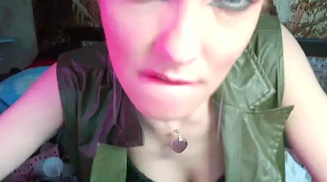 Snapshot of WildMissNiks chatting on February 2025 02:38:02 PM WildMissNiks online show from February 2025 02:38:02 PM