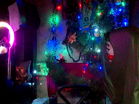 Snapshot of WildMissNiks chatting on December 2025 09:51:02 AM WildMissNiks online show from December 2025 09:51:02 AM