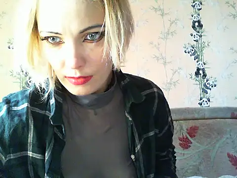 WildMissNiks online show from May 2026 06:54:01 AM