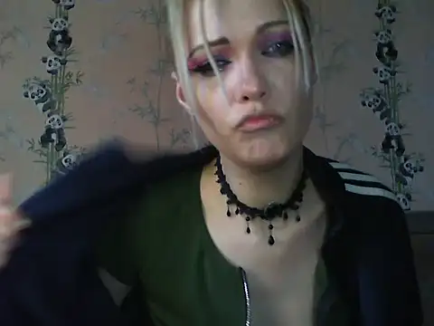 WildMissNiks online show from May 2026 07:24:02 AM
