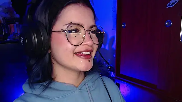 Raventh  online show from December 2025 01:43:02 AM