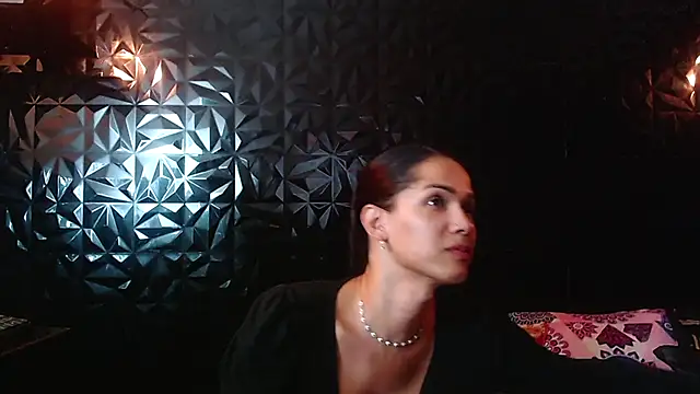 PINK  LOLA1 online show from October 2025 10:36:01 PM