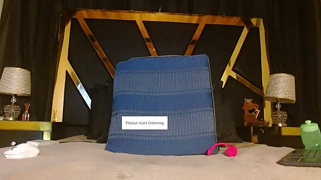 Snapshot of donnasoto chatting on September 2025 12:10:02 PM donnasoto online show from September 2025 12:10:02 PM