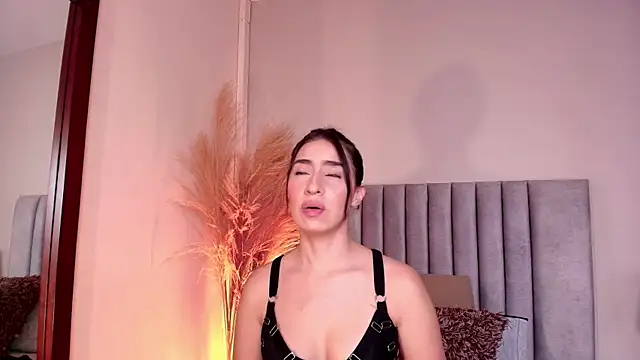 Christy Sea online show from October 2025 06:19:01 PM