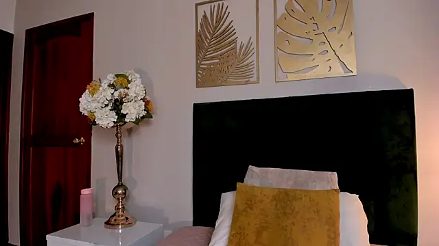 Christy Sea online show from April 2026 12:07:02 PM
