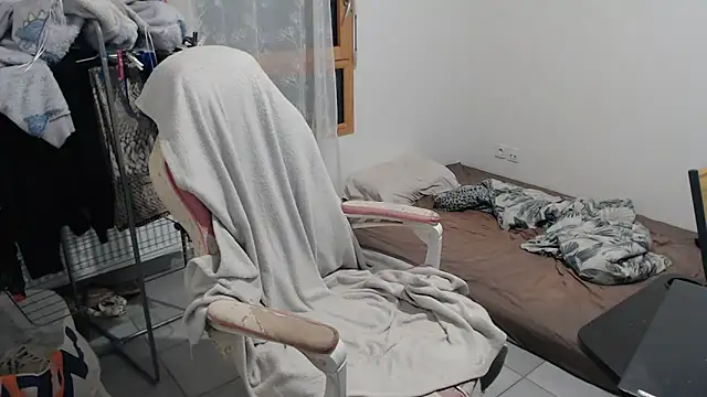 Snapshot of missthon0 chatting on September 2025 11:14:01 AM missthon0 online show from September 2025 11:14:01 AM