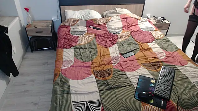 Snapshot of missthon0 chatting on October 2025 01:19:01 PM missthon0 online show from October 2025 01:19:01 PM