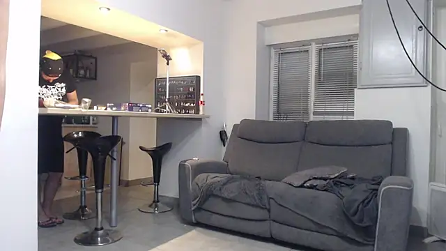 Snapshot of missthon0 chatting on October 2025 08:31:01 PM missthon0 online show from October 2025 08:31:01 PM