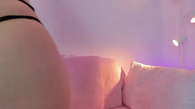 Snapshot of KeilaLovJack chatting on March 2025 06:30:01 AM KeilaLovJack online show from March 2025 06:30:01 AM