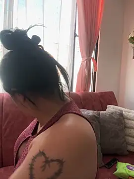 KallyMyller1 online show from October 2025 07:54:01 PM