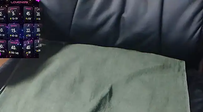 Snapshot of steffencamboy chatting on January 2025 07:27:02 PM steffencamboy online show from January 2025 07:27:02 PM