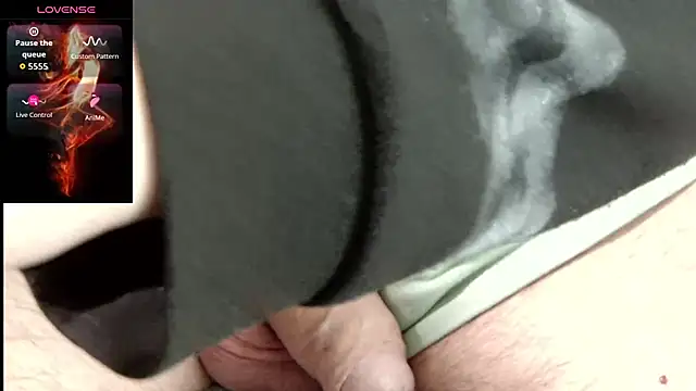 Snapshot of steffencamboy chatting on January 2026 10:29:02 AM steffencamboy online show from January 2026 10:29:02 AM