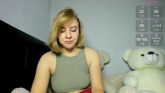 KindKristy online show from October 2025 05:19:02 AM