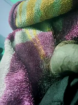 Snapshot of rajaRoyd chatting on February 2025 10:28:02 PM rajaRoyd online show from February 2025 10:28:02 PM