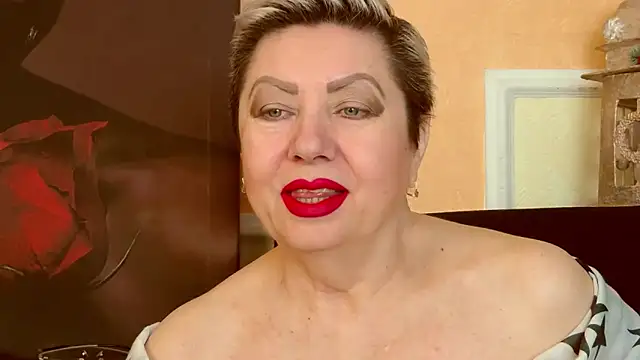 Snapshot of LadyPosh chatting on March 2026 09:43:02 PM LadyPosh online show from March 2026 09:43:02 PM