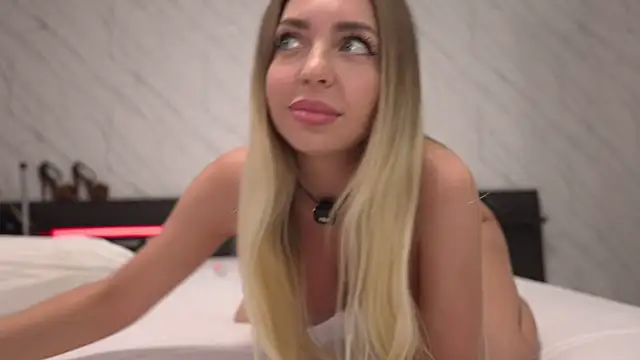 Snapshot of big_boobs_blonde chatting on December 2025 08:38:02 PM big boobs blonde online show from December 2025 08:38:02 PM