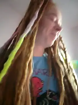 Snapshot of LucidLucy chatting on October 2025 11:52:02 AM LucidLucy online show from October 2025 11:52:02 AM