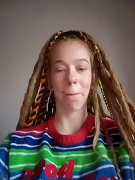 Snapshot of LucidLucy chatting on October 2025 01:01:02 PM LucidLucy online show from October 2025 01:01:02 PM