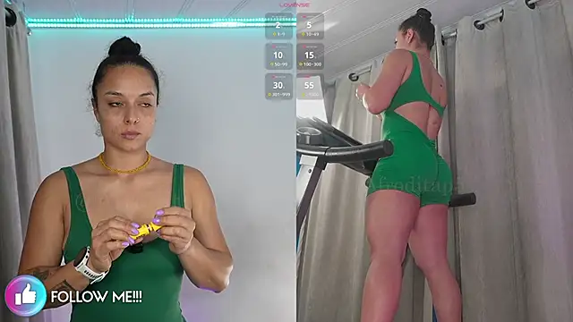 afroditaP  online show from April 2026 11:14:02 PM