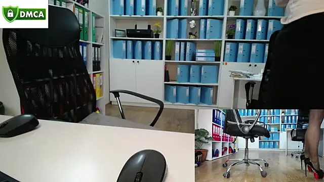 secret-office online show from April 2026 05:38:02 AM